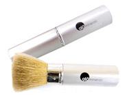 glo minerals Retractable Ultra Brush